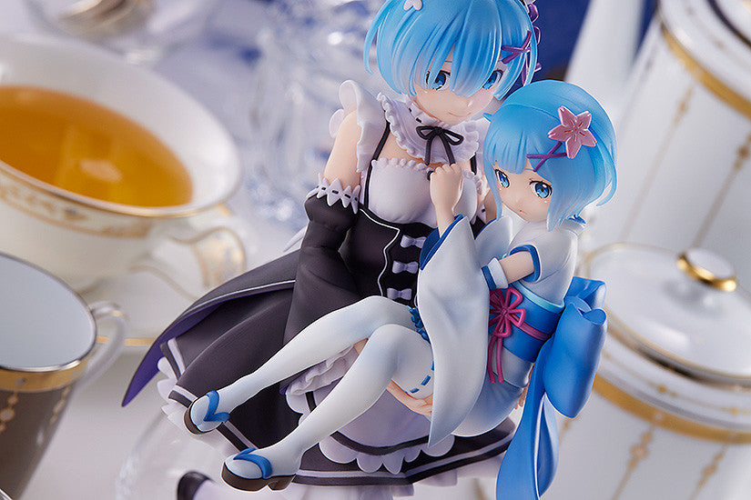 PRE-ORDER S-Fire - Re:ZERO -Starting Life in Another World- Figure Rem & Childhood Rem 1/7