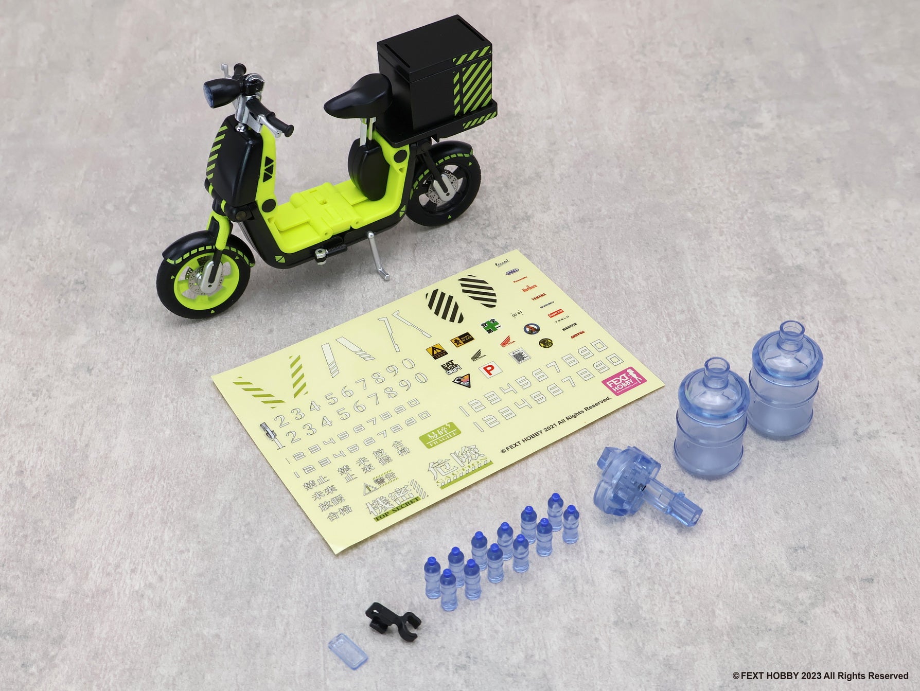PRE-ORDER Goddess of Delivery - GB02 - Transformable Scooter Bike 1/12