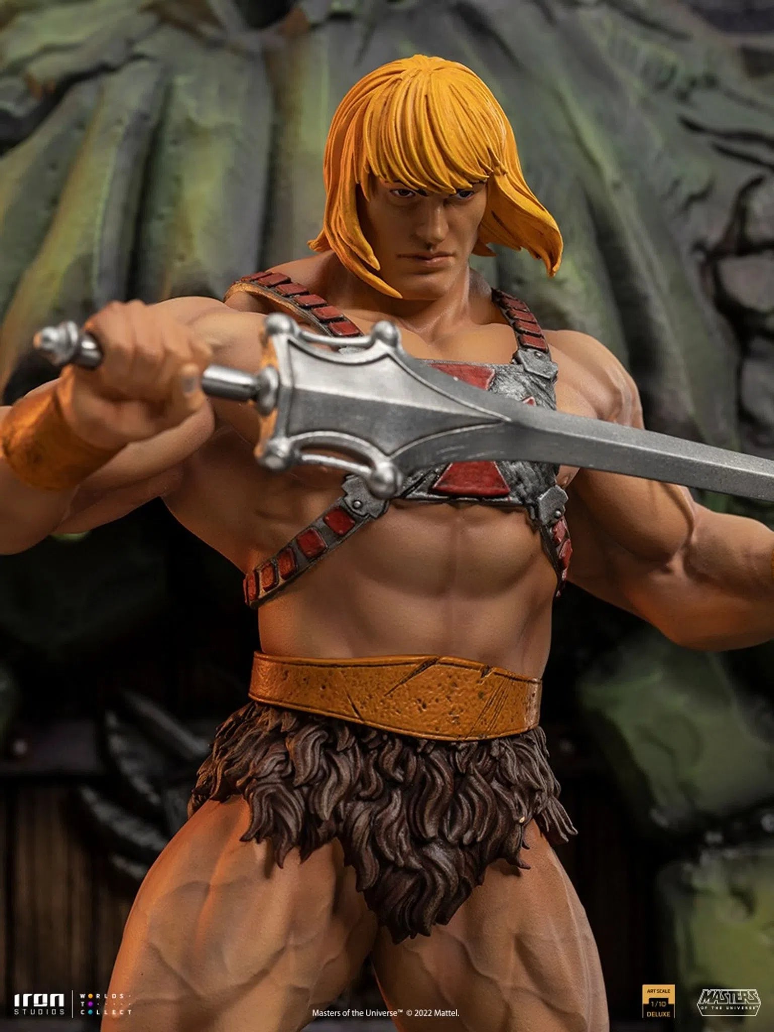 PRE-ORDER Masters of the Universe - He-Man Deluxe Art Scale 1/10
