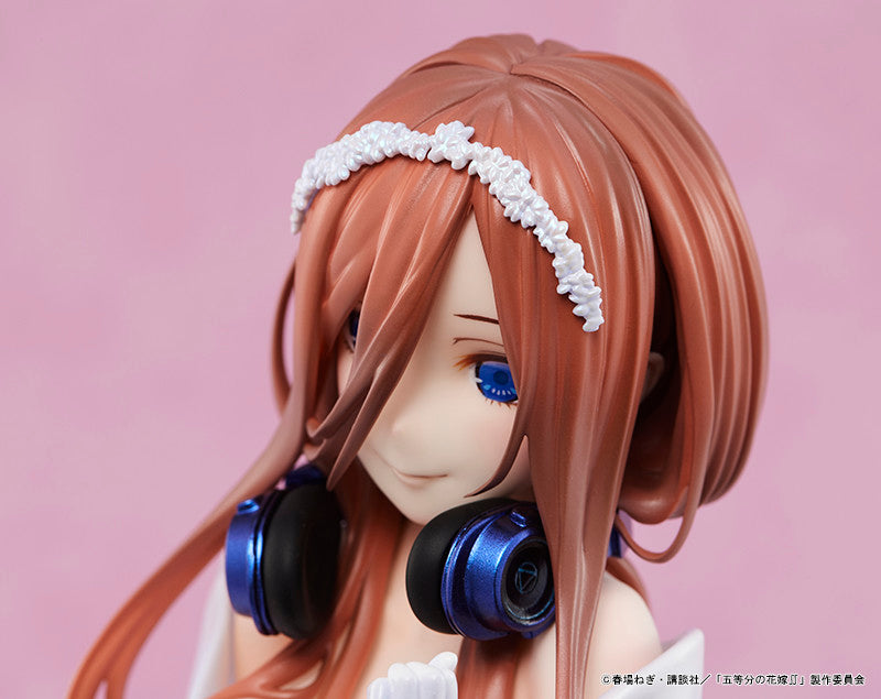 PRE-ORDER The Quintessential Quintuplets - Miku Nakano: Wedding Ver. 1/7 [EXCLUSIVE]