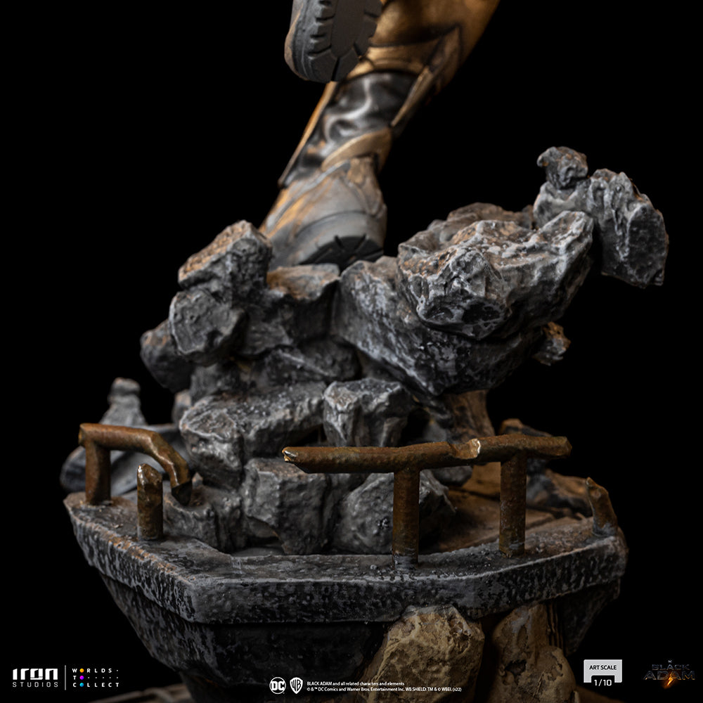 PRE-ORDER Black Adam - Hawkman Art Scale 1/10