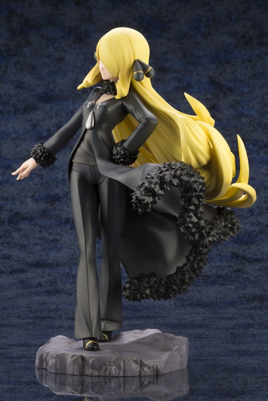 SPECIAL ORDER - ARTFX J - Pokémon Figure Series - Pocket Monsters - Cynthia with Garchomp 1/8