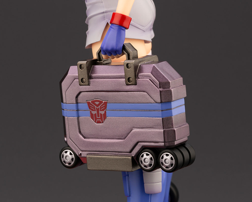 PRE-ORDER Transformers Bishoujo - Optimus Prime: Deluxe Edition 1/7