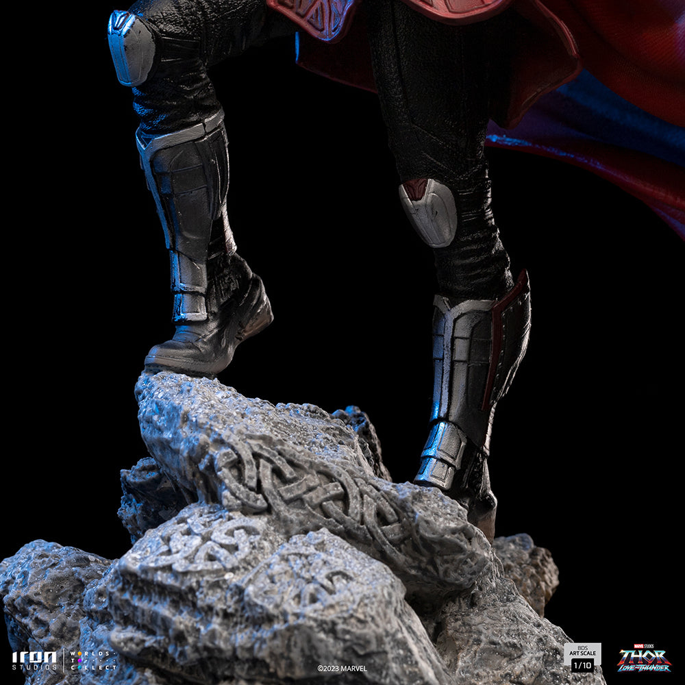 PRE-ORDER Thor: Love and Thunder - Mighty Thor Jane Foster Art Scale 1/10