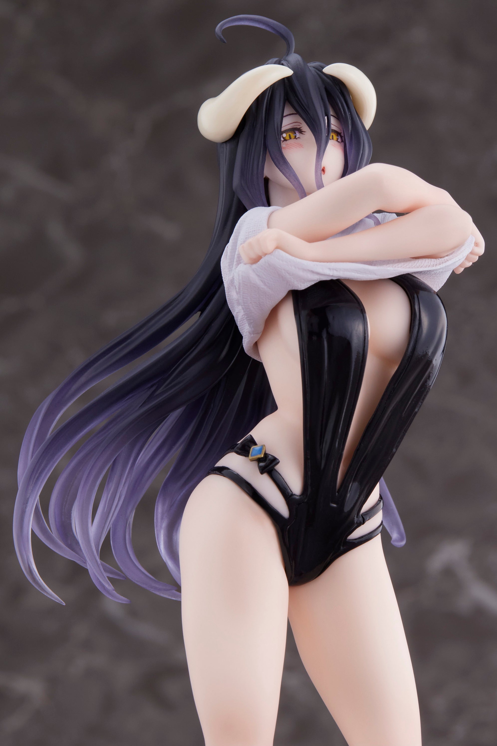 IN-STOCK Taito - Overlord IV Coreful Figure - Albedo: T-Shirt Swimsuit Ver.