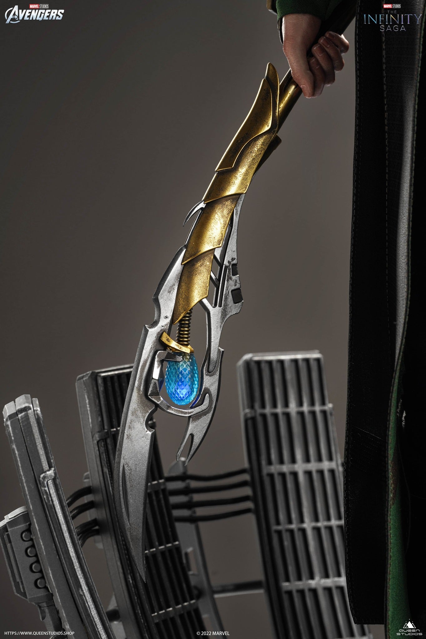 PRE-ORDER The Avengers - Loki 1/4