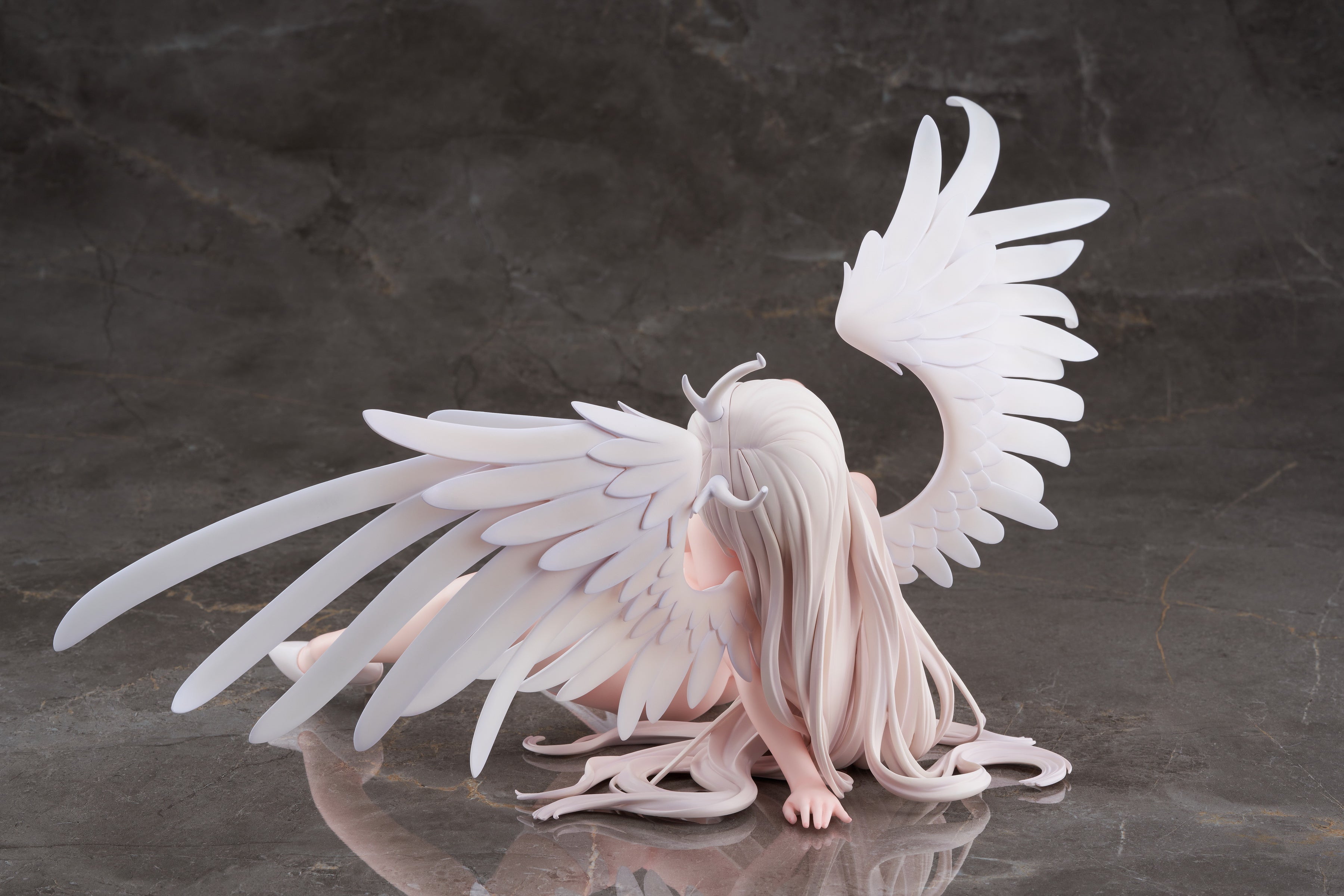 PRE-ORDER White Angel 1/4