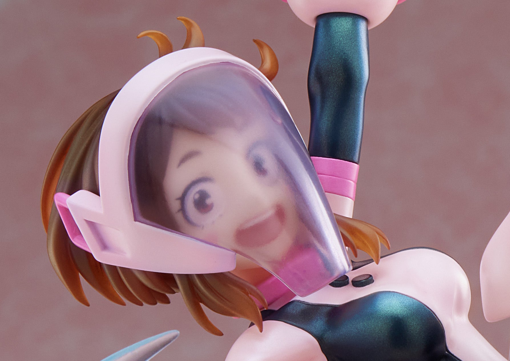 PRE-ORDER My Hero Academia - Ochako Uraraka: -Zero Gravity- 1/7