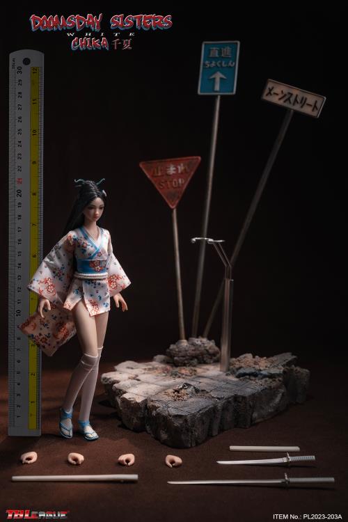 PRE-ORDER Doomsday Sisters - Chika: White 1/6
