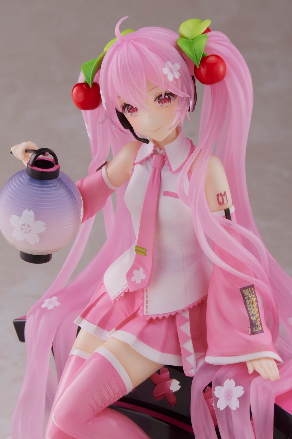 IN-STOCK Taito - Vocaloid AMP+ Figure - Sakura Miku: Sakura Lantern Ver.