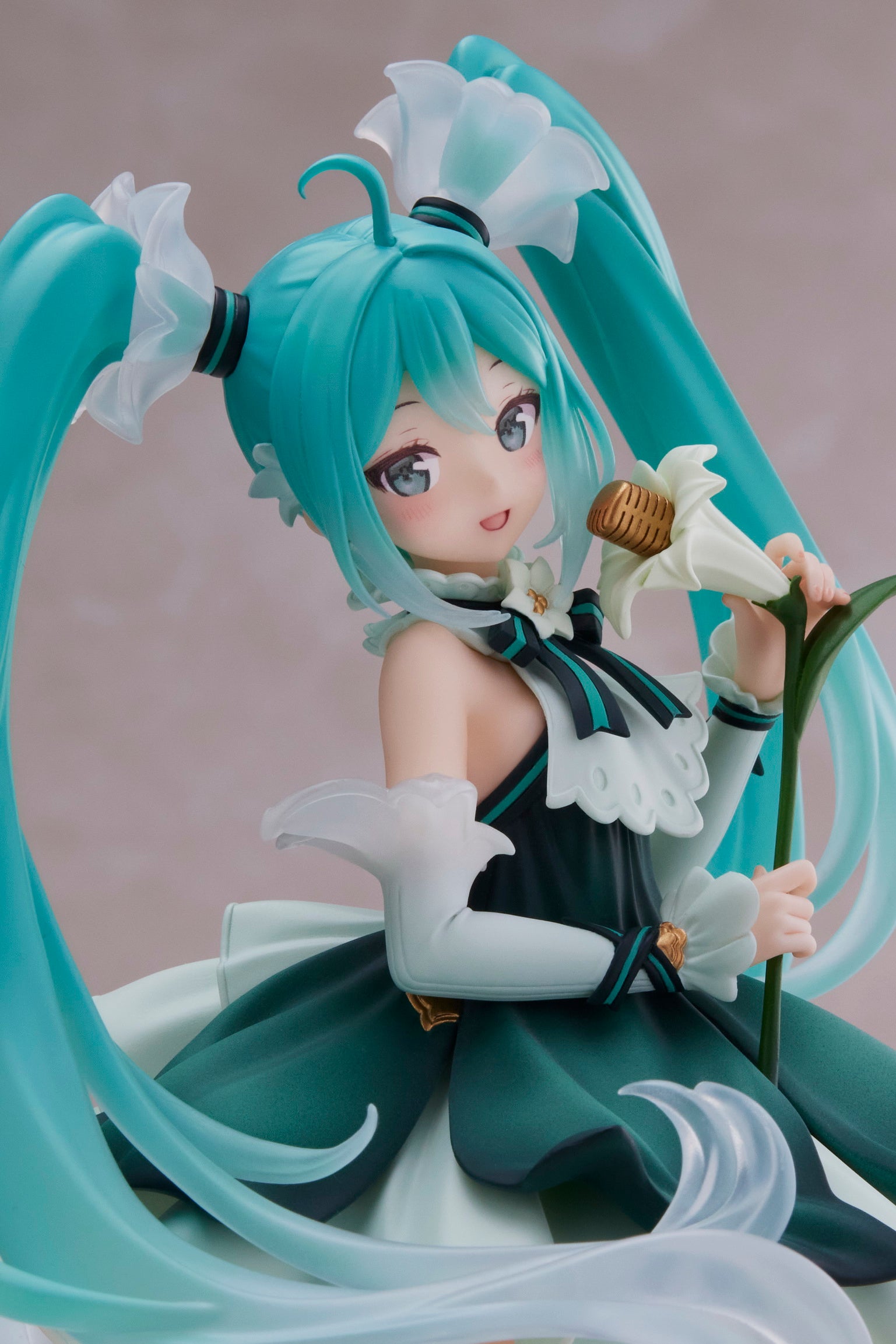 PRE-ORDER Vocaloid - Hatsune Miku: Newly Written 39(Miku)'s Day Anniversary Ver.