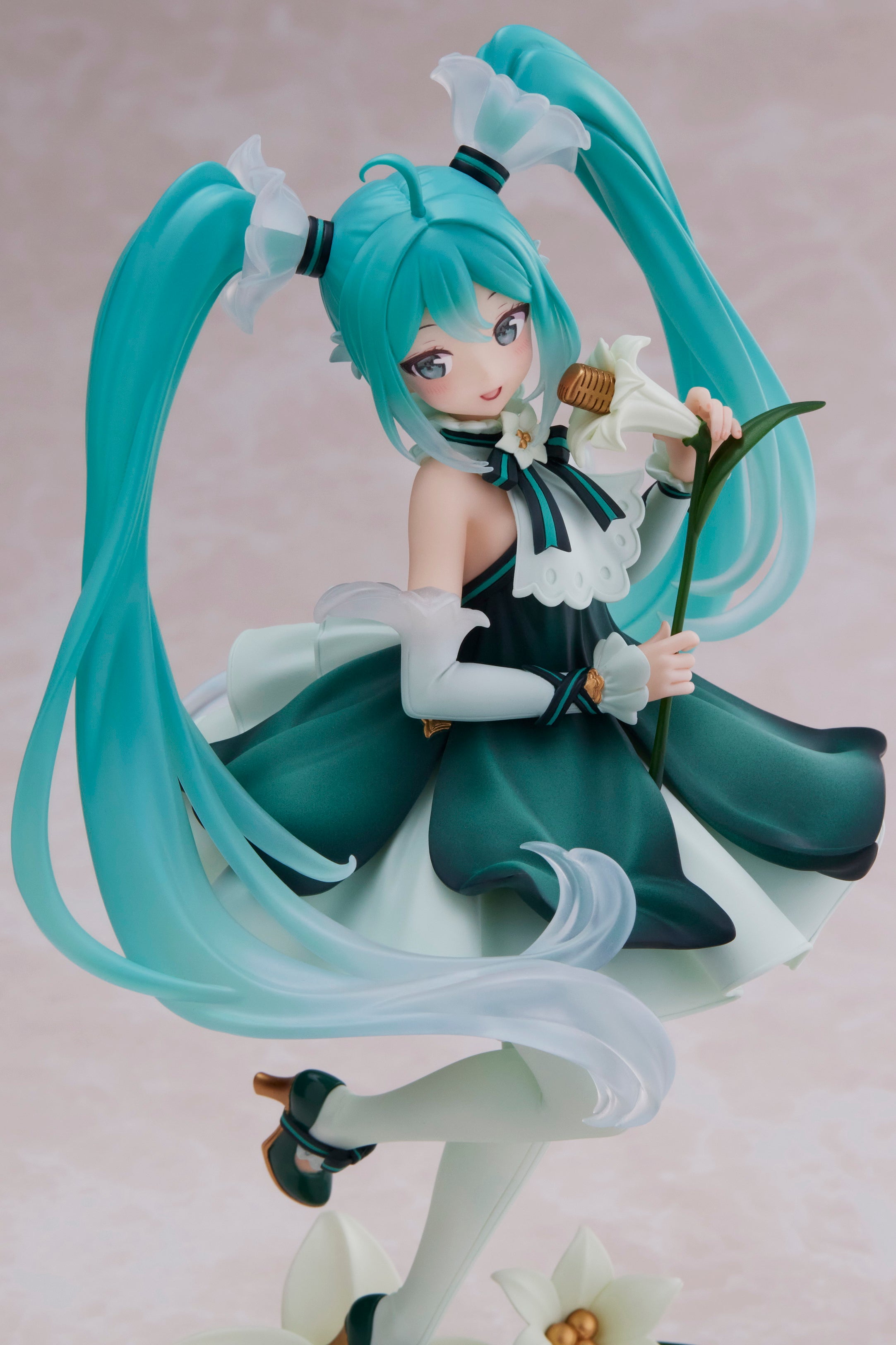 PRE-ORDER Vocaloid - Hatsune Miku: Newly Written 39(Miku)'s Day Anniversary Ver.