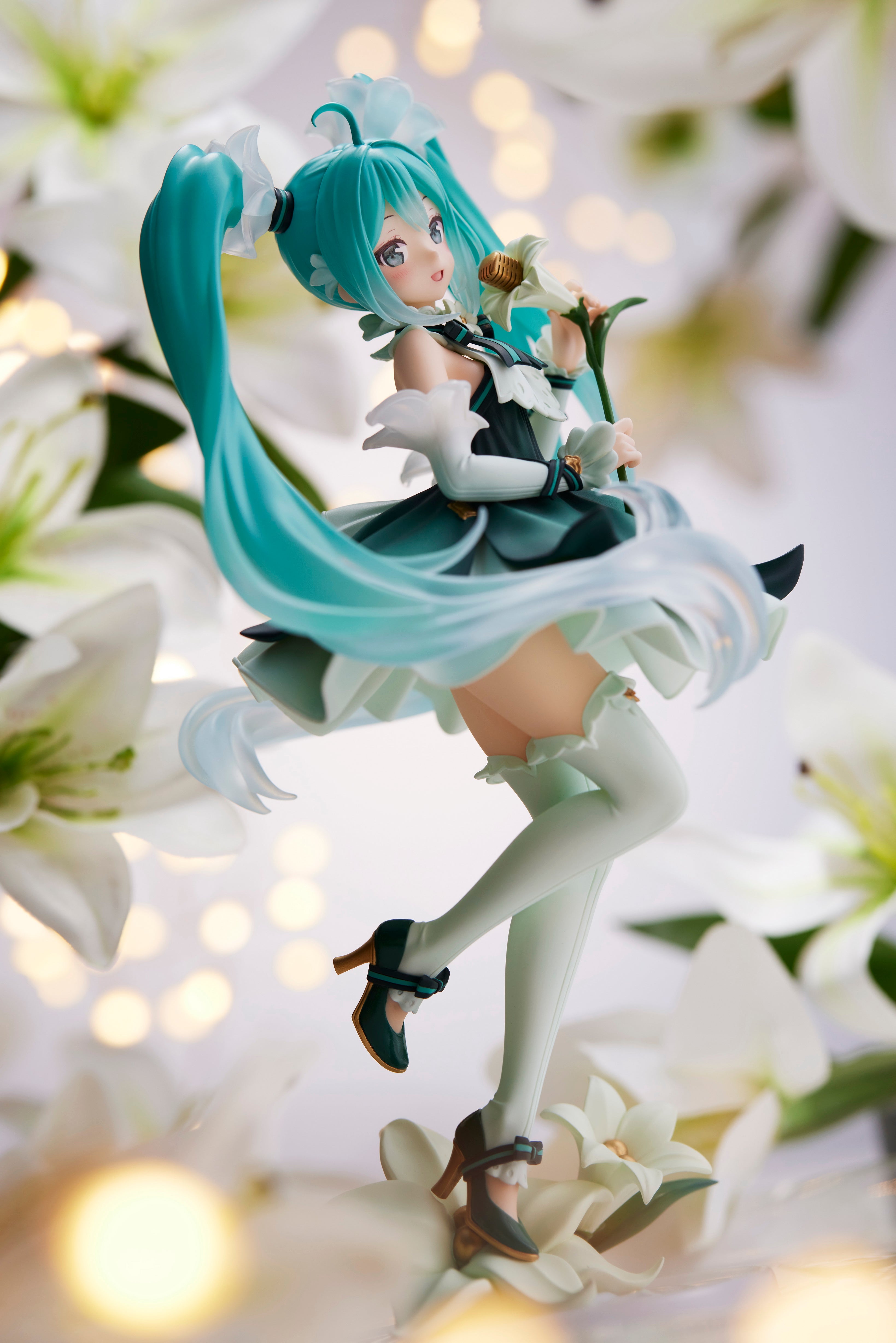 PRE-ORDER Vocaloid - Hatsune Miku: Newly Written 39(Miku)'s Day Anniversary Ver.