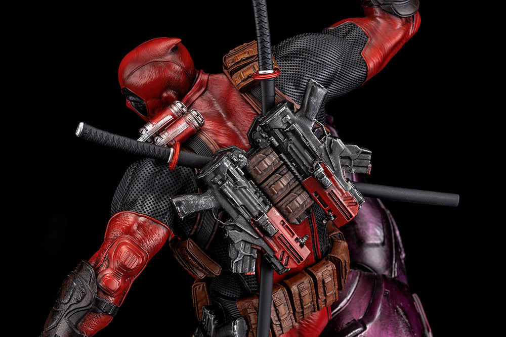 PRE-ORDER Fine Art Statue Signature Series - Marvel Comics - Deadpool - Featuring the Kucharek Brothers- 1/6