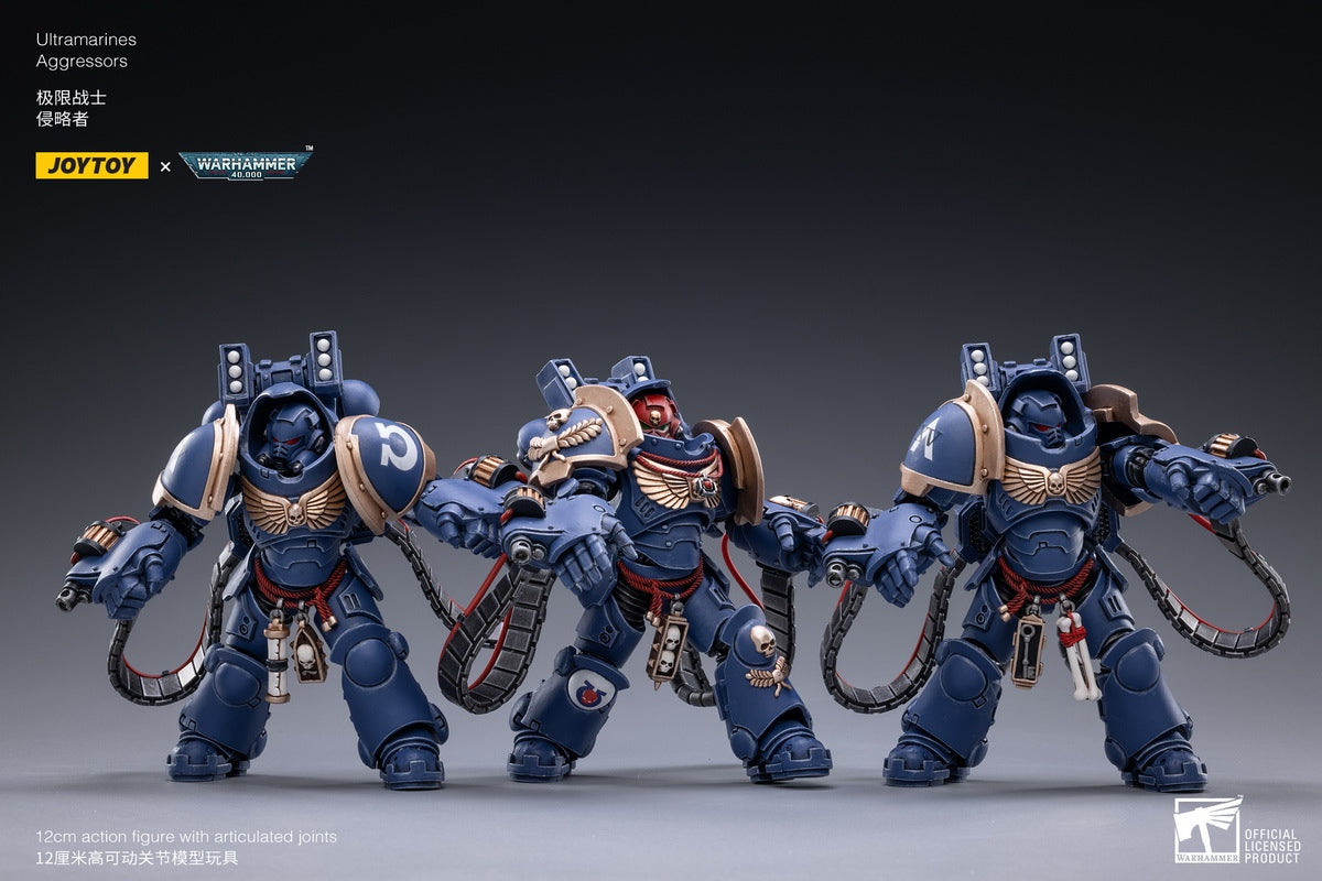 PRE-ORDER Ultramarines - Aggressors 1/18
