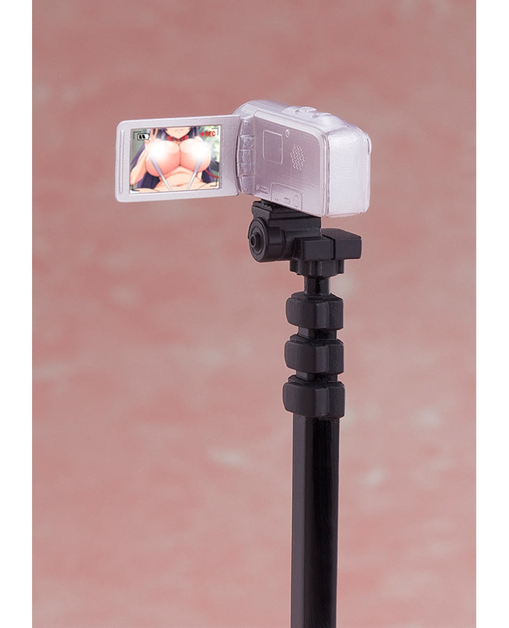 PRE-ORDER Development Diary Series - Chizuru Shiina: DX Ver. 1/5.5 [EXCLUSIVE] [JP]