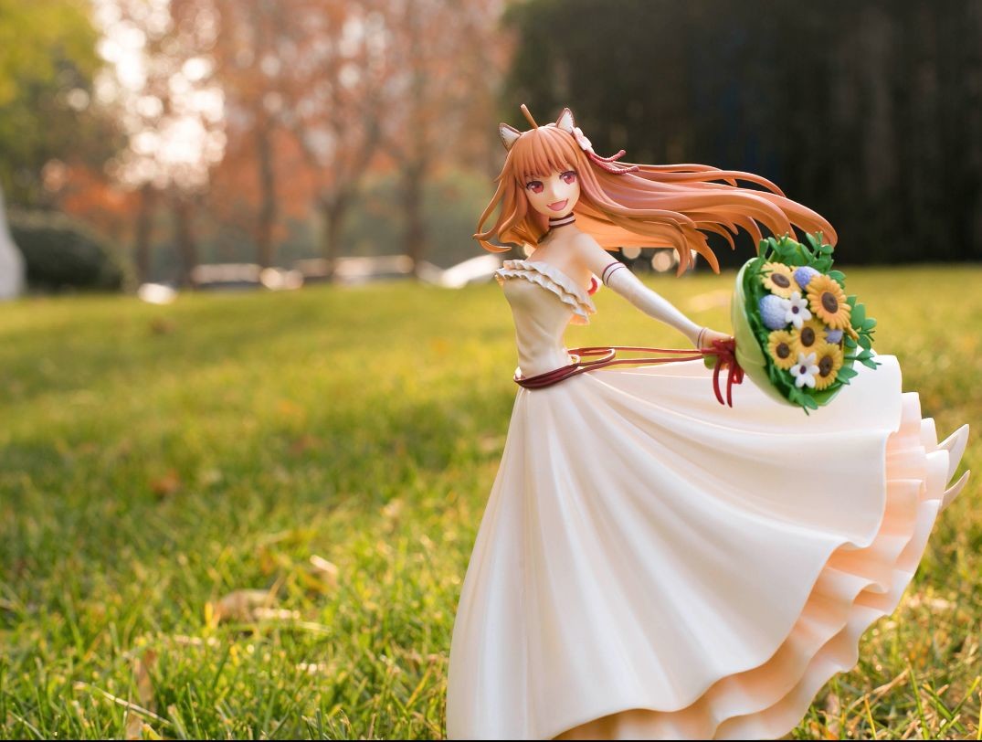 IN-STOCK Myethos - Spice and Wolf - Holo: Wedding Dress Ver. 1/8 [EXCLUSIVE]