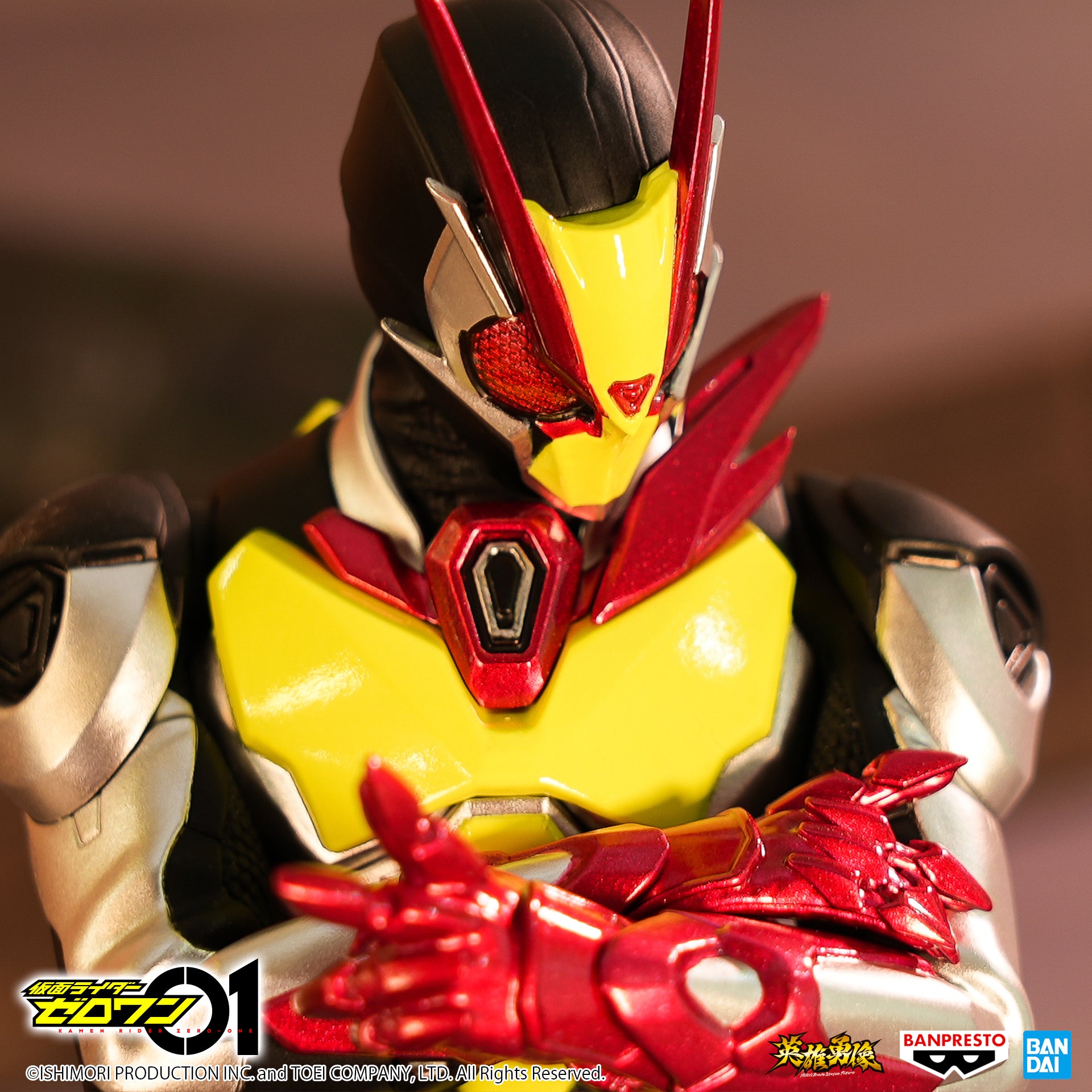 PRE-ORDER Kamen Rider Zero-One Hero's Brave Statue Figure - Kamen Rider Zero-Two: Ver. A