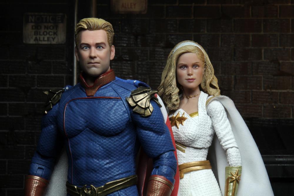 PRE-ORDER 7-inch Action Figure - The Boys - Ultimate Homelander