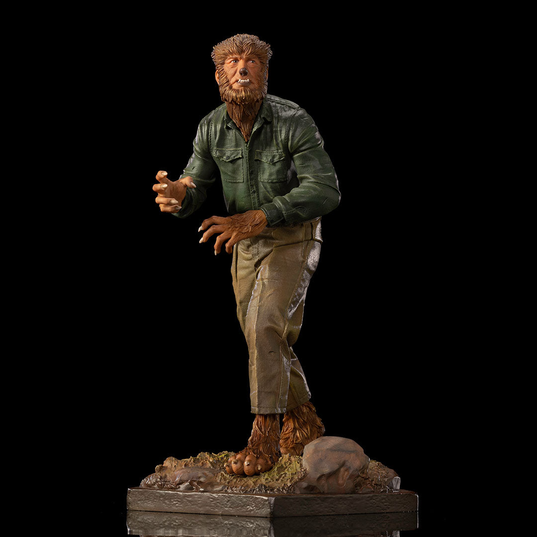 PRE-ORDER Universal Monsters - The Wolf Man Art Scale 1/10