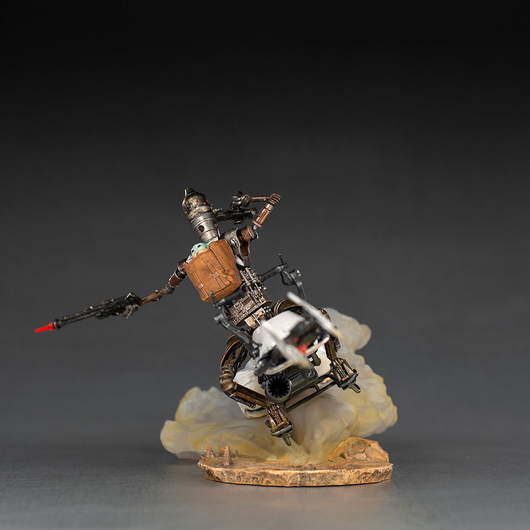 PRE-ORDER The Mandalorian - IG-11 and The Child Deluxe BDS Art Scale 1/10