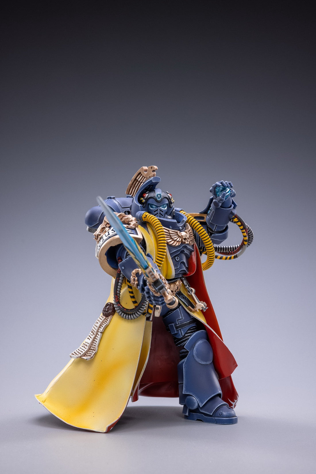 PRE-ORDER Warhammer 40k - Primaris Librarian 1/18