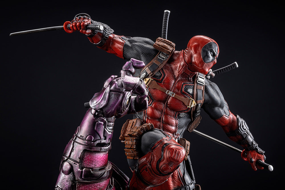 PRE-ORDER Fine Art Statue Signature Series - Marvel Comics - Deadpool - Featuring the Kucharek Brothers- 1/6
