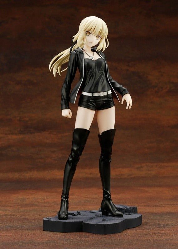 IN-STOCK Fate/Grand Order - Saber Alter: Casual ver. 1/7 [EXCLUSIVE]