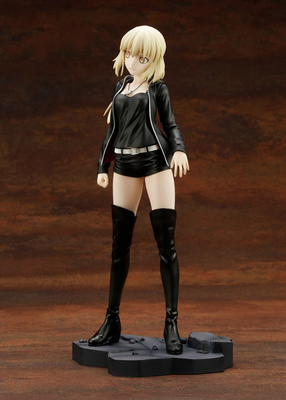 IN-STOCK Fate/Grand Order - Saber Alter: Casual ver. 1/7 [EXCLUSIVE]