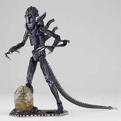 IN-STOCK Kaiyodo - Revoltech SFX - #016 - Alien - Alien Warrior