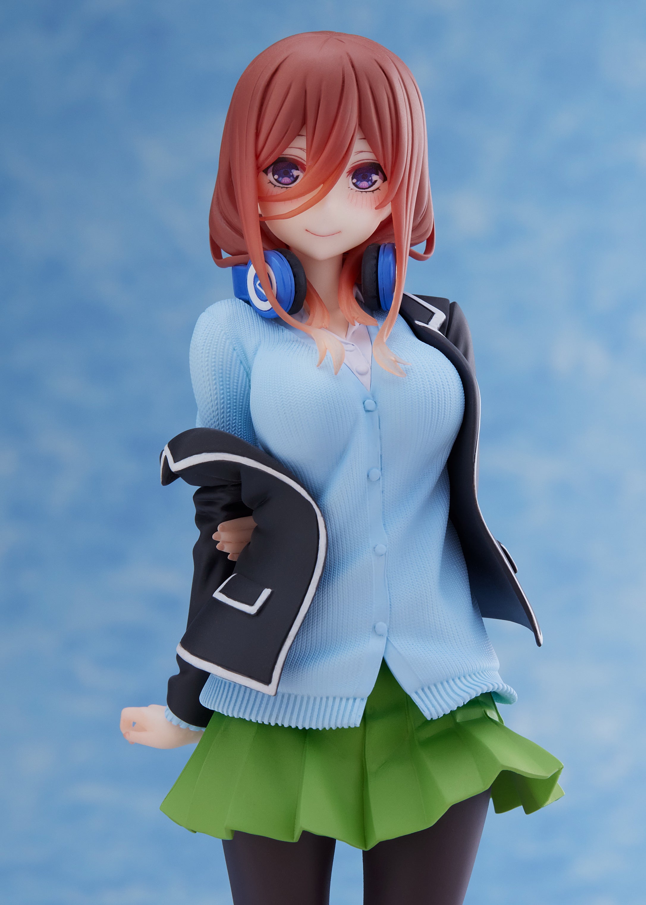 PRE-ORDER The Quintessential Quintuplets Coreful Figure - Miku Nakano: Uniform Ver. Renewal Ver.