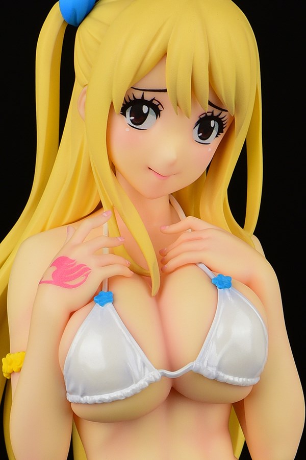 PRE-ORDER Fairy Tail - Lucy Heartfilia: Swimsuit PURE in HEART Ver. 1/6