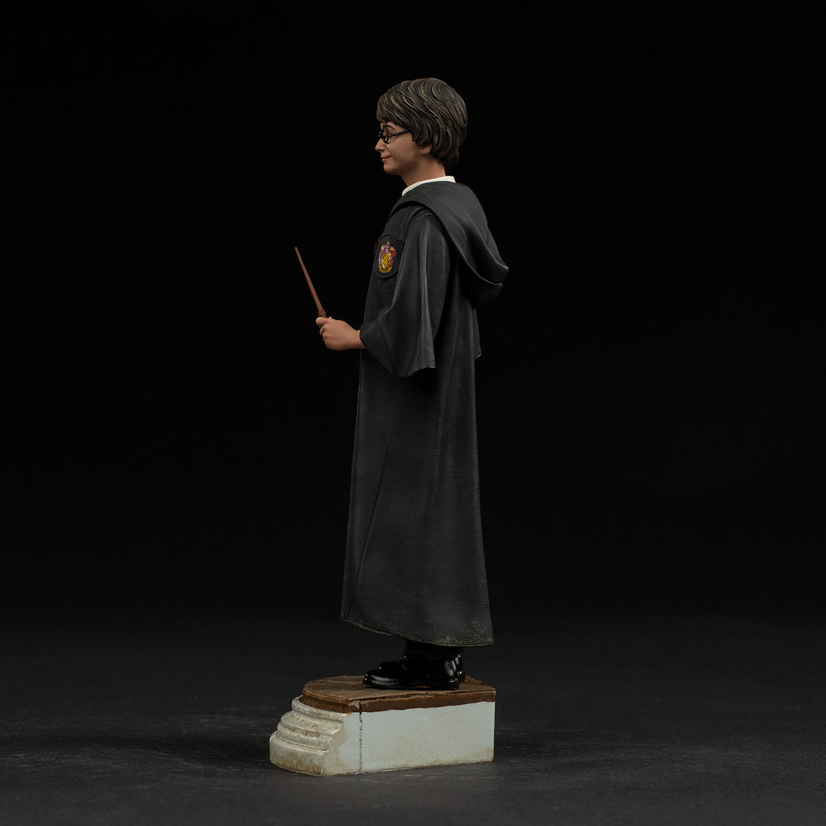 PRE-ORDER Harry Potter - Harry Potter Art Scale 1/10