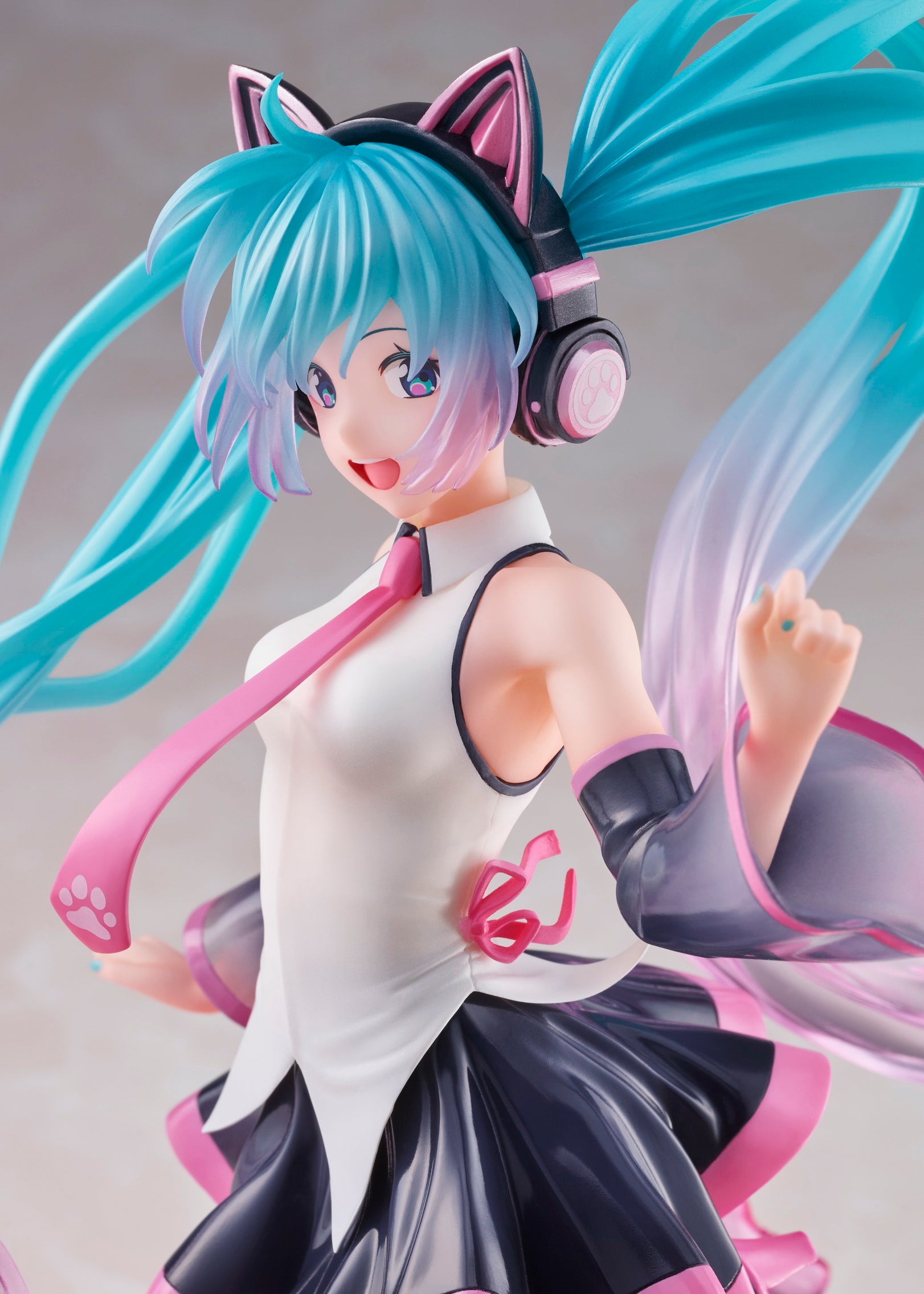 PRE-ORDER Vocaloid Birthday2021 AMP Figure - Hatsune Miku: Happy Cat Ver.