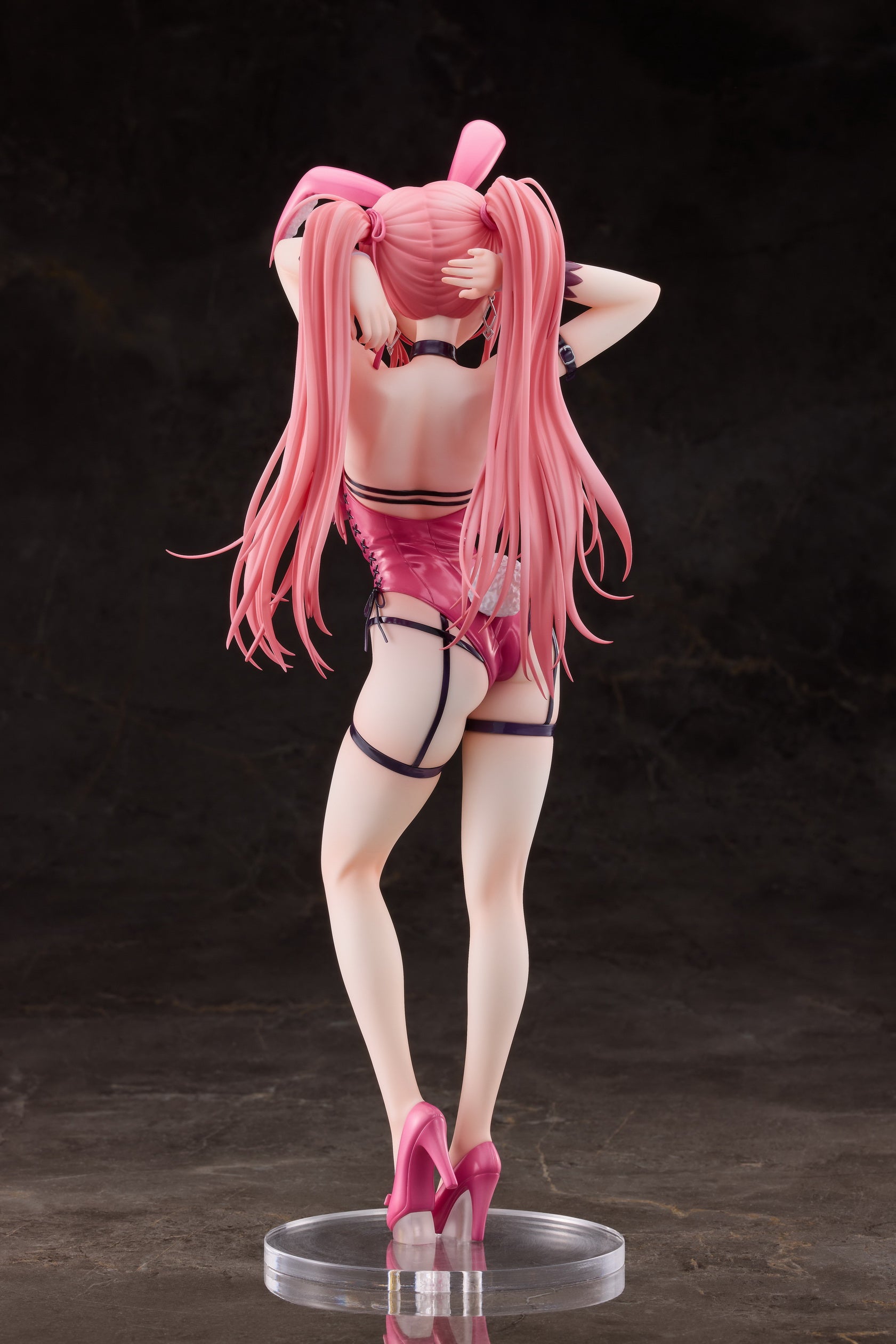 PRE-ORDER Pink Twintail Bunny-chan: Deluxe Edition 1/4