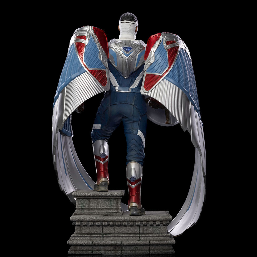 PRE-ORDER Falcon and the Winter Soldier - Captain America Sam Wilson Complete Version Legacy Replica 1/4