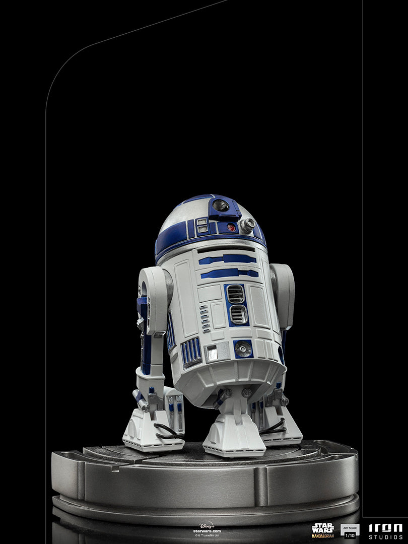 PRE-ORDER Star Wars: The Mandalorian - R2-D2 Art Scale 1/10
