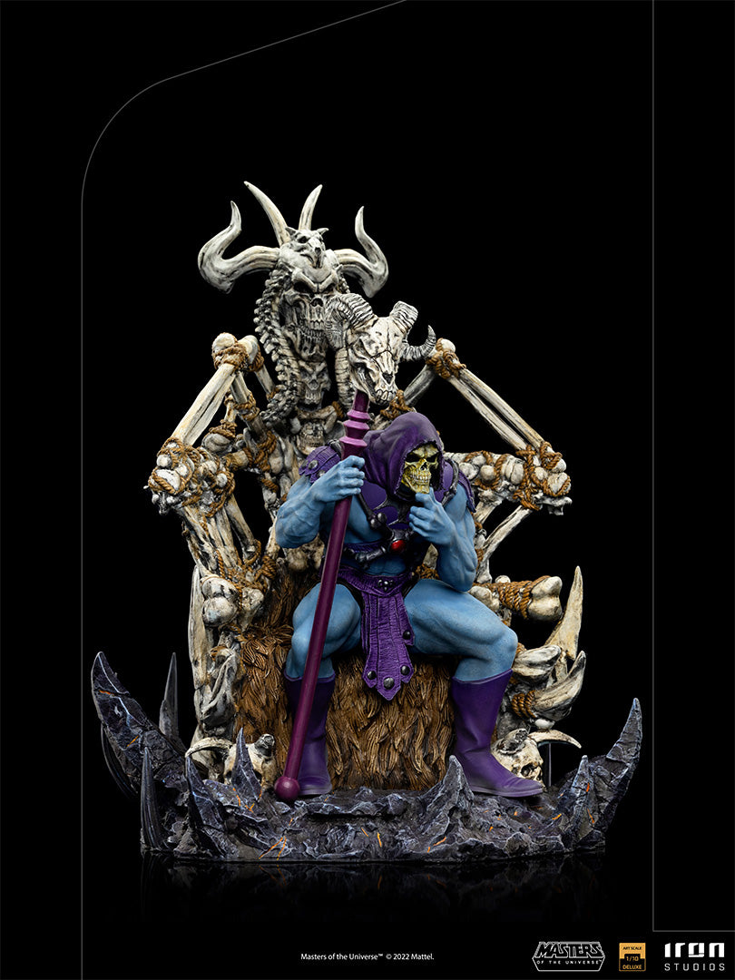 PRE-ORDER The Masters of the Universe - Skeletor on Throne Deluxe Art Scale 1/10