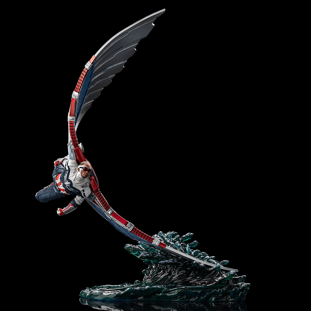 PRE-ORDER The Falcon and the Winter Soldier - Captain America Sam Wilson Deluxe BDS Art Scale 1/10