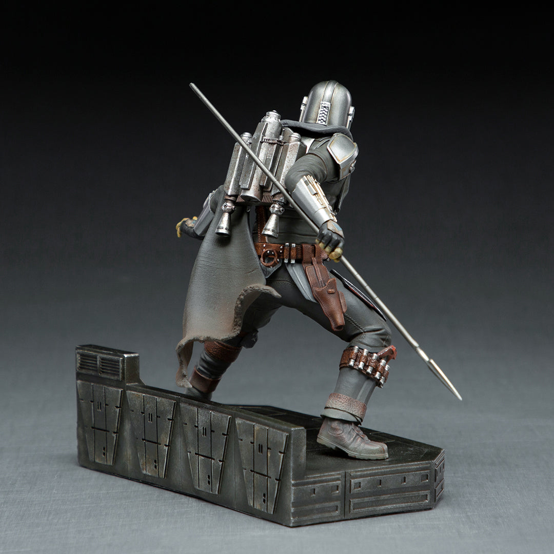 PRE-ORDER The Mandalorian - The Mandalorian BDS Art Scale 1/10