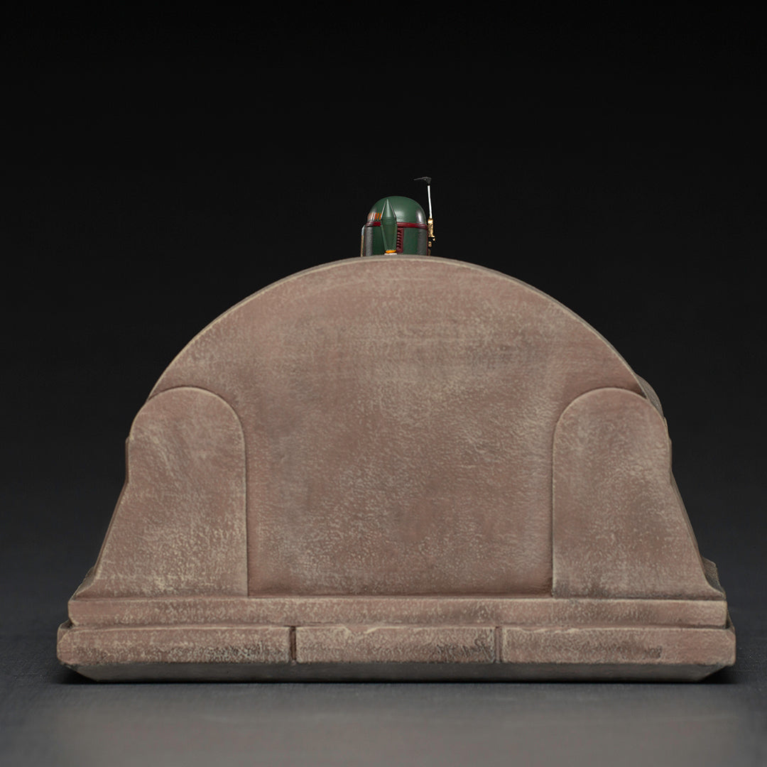 PRE-ORDER The Mandalorian - Boba Fett on Throne Deluxe Art Scale 1/10