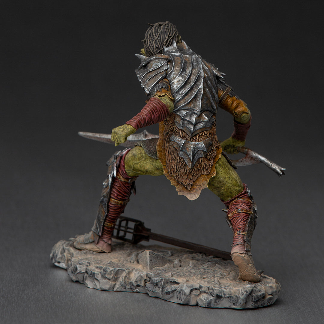 PRE-ORDER Lord of the Rings - Swordsman Orc BDS Art Scale 1/10