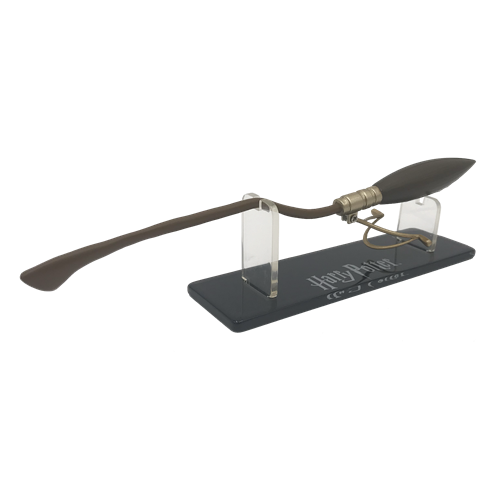 PRE-ORDER Scaled Prop Replica - Harry Potter - Nimbus 2000