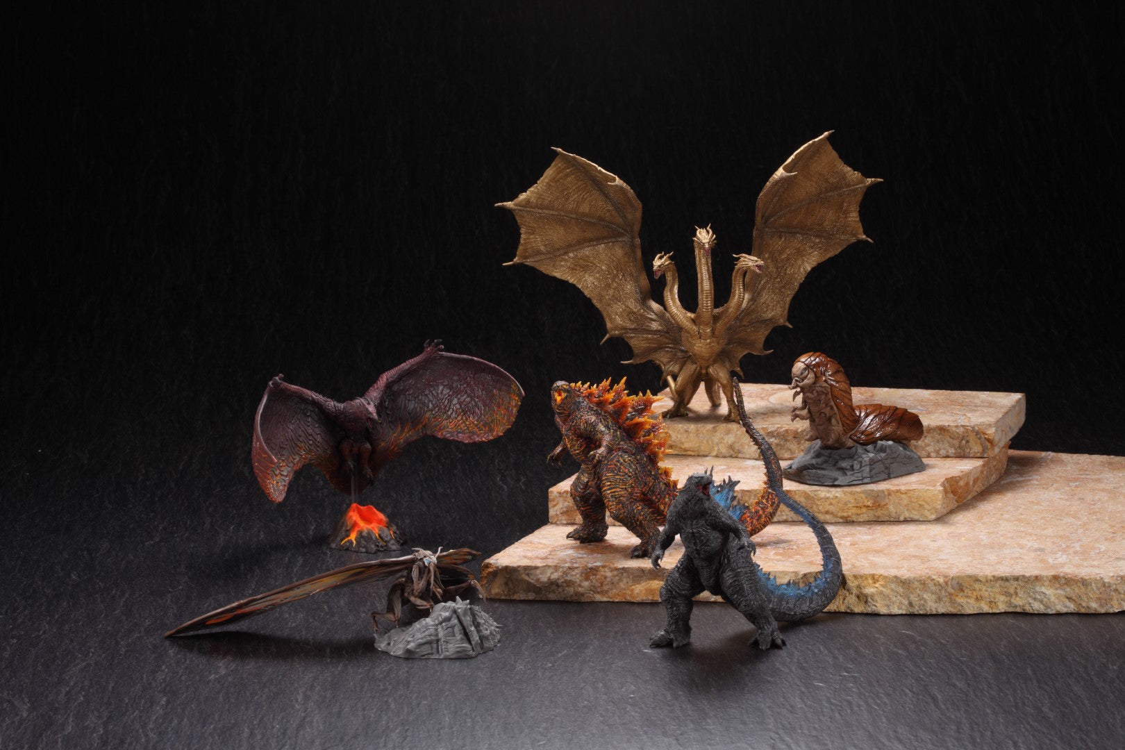 PRE-ORDER Gekizou Series - Godzilla (2019) [Box of 6]