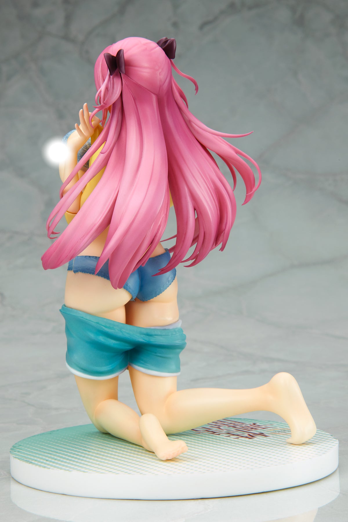 PRE-ORDER Seikatsu Shuukan - Ayaka 1/6