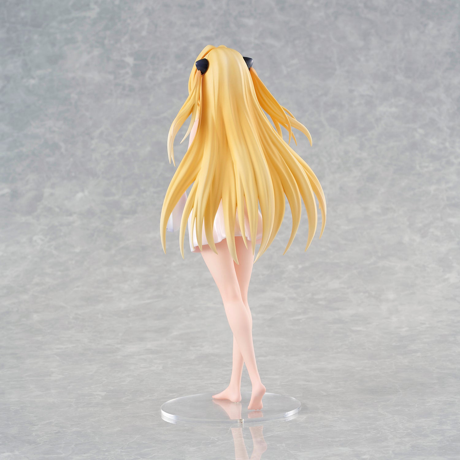 PRE-ORDER To LOVE-Ru - Golden Darkness 1/6