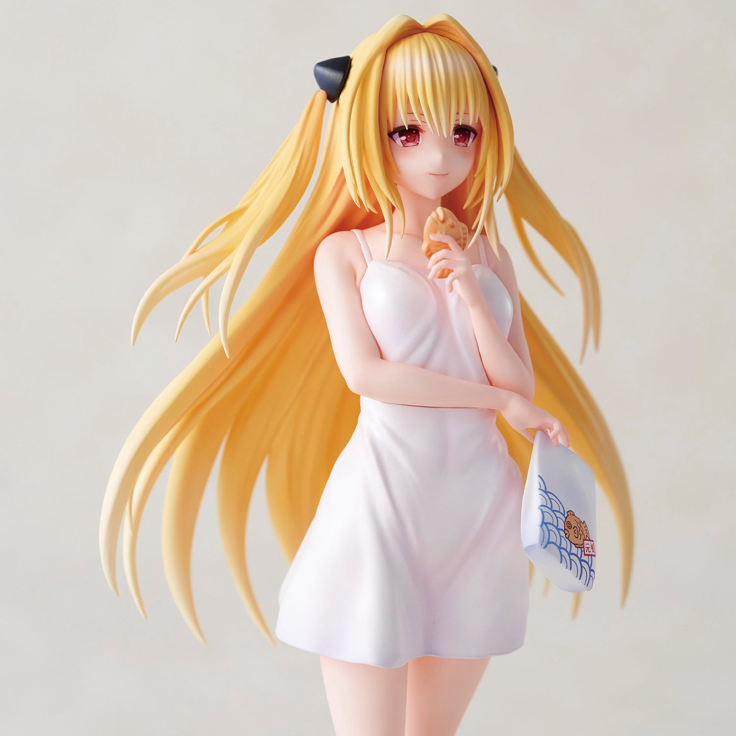 PRE-ORDER To LOVE-Ru - Golden Darkness 1/6