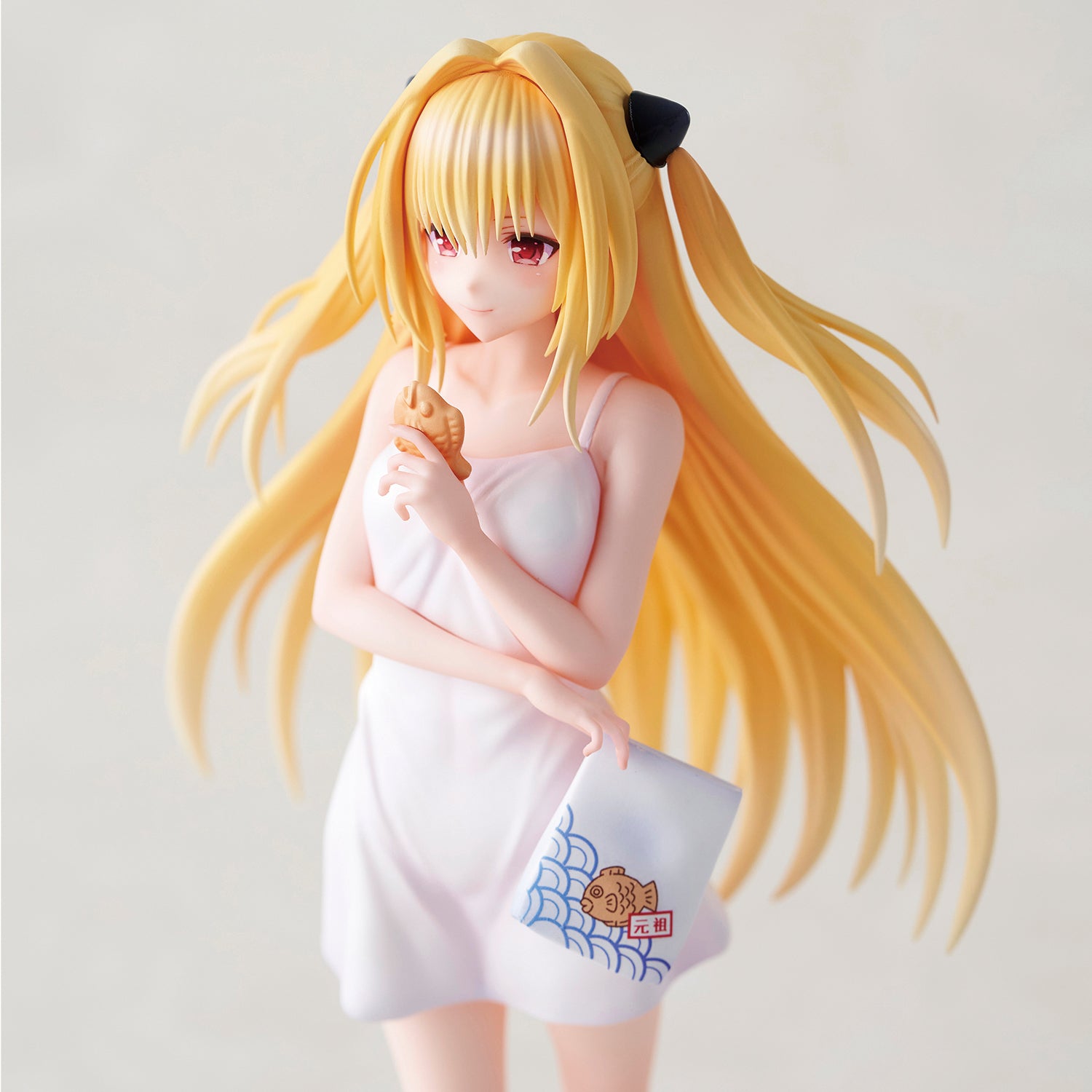 PRE-ORDER To LOVE-Ru - Golden Darkness 1/6