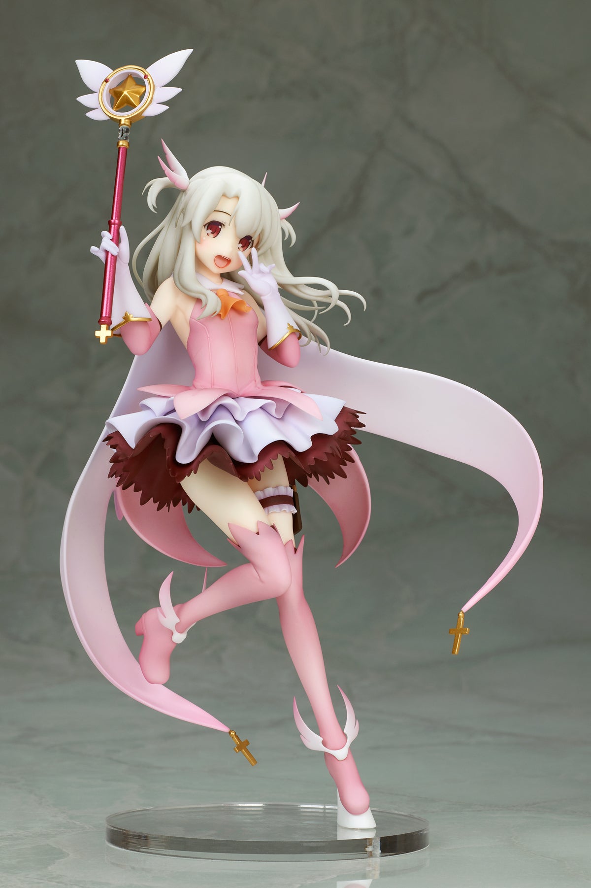 PRE-ORDER Fate/kaleid liner Prisma Illya: Prisma Phantasm - Illyasviel Von Einzbern 1/7