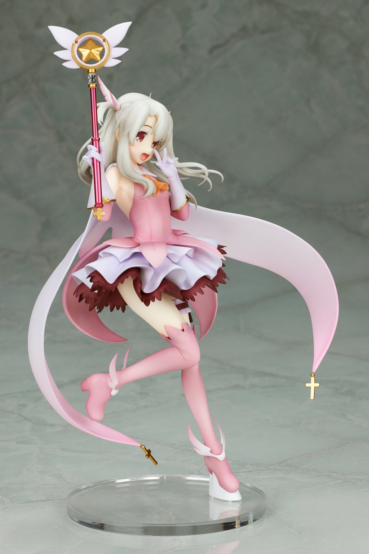 PRE-ORDER Fate/kaleid liner Prisma Illya: Prisma Phantasm - Illyasviel Von Einzbern 1/7